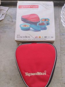 SignoraWare Sleek Lunch Box