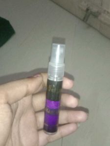 Travel Size Perfume Spray(white chain in the photo