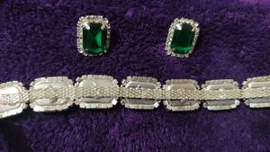 Emerald &amp; Diamond Necklace Set