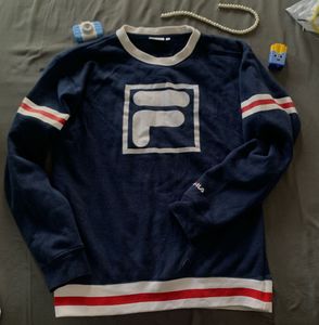 🌻FILA FLEECE SWEATSHIRT🌻