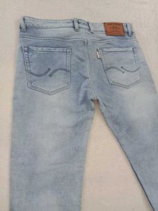 Light Wash Denim Jeans