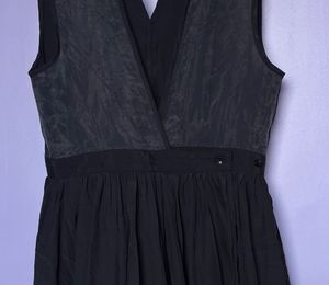 🖤Elegant Black V-Neck Maxi Dress