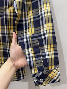 Women’s Plaid Oversized Button-Up Shirt