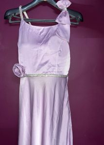 Elegant Lavender Gown with Bow Detail