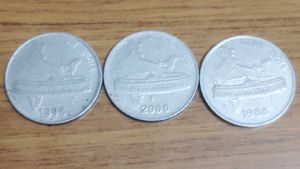 Rare Vintage Indian Coins 3pcs Set