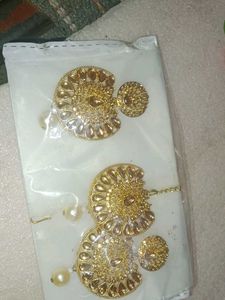 Gold Tone Indian Jewelry Set