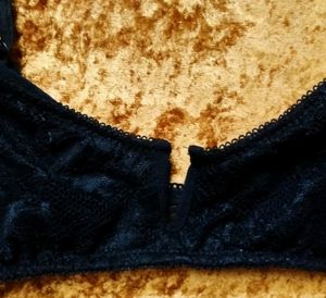 Imported Black Brassiere