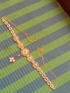 Elegant Pearl &amp; Gold kamarbandh