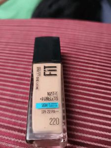Maybelline matte Poreless foundation