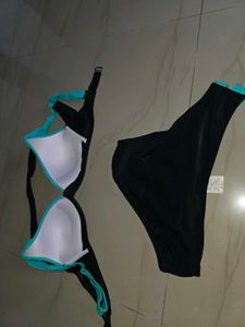 Two-Piece Bikini Set - Black &amp; Teal