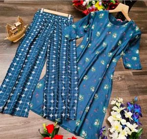 Elegant Blue Floral Kurta Set (Size-L)