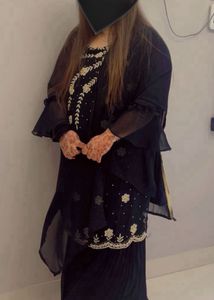 Elegant Navy Blue Kurta Set with  Embroidery