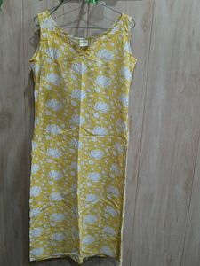 Yellow and white pure cotton Floral printed Kurta