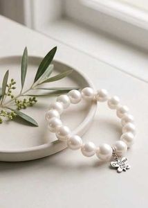 Elegant Pearl Bracelet with Butterfly Charm