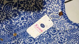 Blue &amp; White Paisley Print Kurta XXL