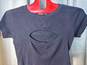 Ribbed Cutout Crop Top