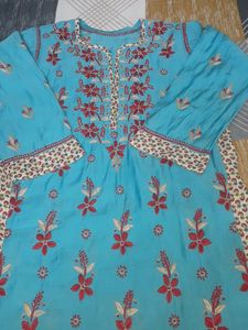 Chickenkari Lakhnawi Kurta Set