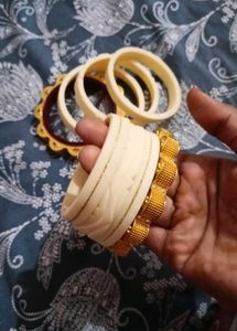 Elegant Bangle Set