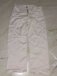 Cream  straight Jeans