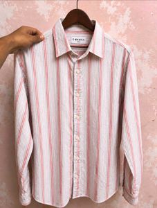 Y2K Streetwear shirt from E. Basics