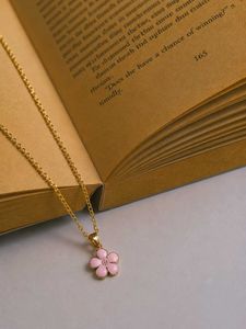 Cute Pink Flower Necklace