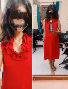 Chic Red Ruffle Neck Sleeveless Dress