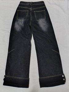 Dark Wash Wide Leg Jeans *NEVER WORN*