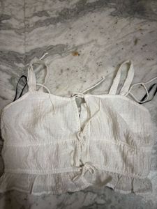 Chic White Cropped Tie-Front Top