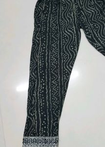 Stylish Black &amp; White Printed Kurta Set