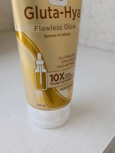 Vaseline Gluta-hya