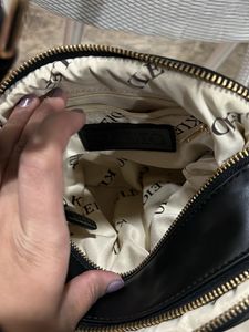 Kleio Sling Bag