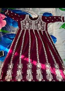 Elegant Embroidered Kurta medium size