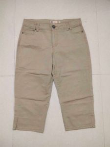 Imported Casual Straight Fit Capri