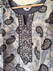 Grey Paisley Print Kurta