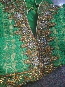 Elegant Green &amp; Gold Ethnic Gown