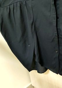 Baggie Dark Blue Top