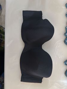 Black Strapless Bra