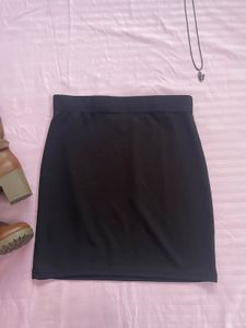 Sleek Black Belted Top&amp; Skirt combo