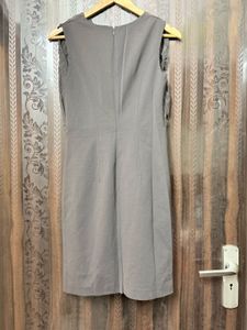 Elegant Grey Sheath Dress