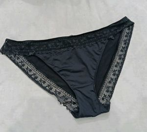 ❤️‍🔥 Black Lace Trim Briefs