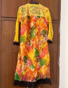 Vibrant Abstract Print Kurta