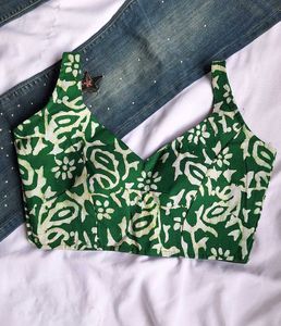 Pretty Blouse/ Crop Top