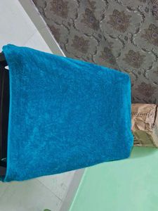 Solimo Teal Bath Towel 💙