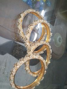 Sparkling Bangle Set