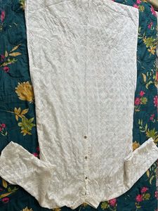 Elegant White Chikankari Kurta