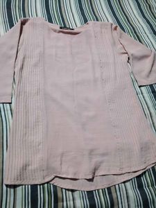 Elegant Women's Pink Tunic Top