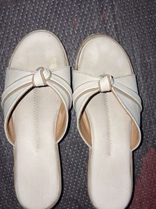 Comfortable beige Slip-On Sandals