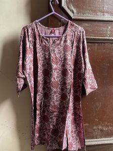 Floral Print V-Neck Kurta
