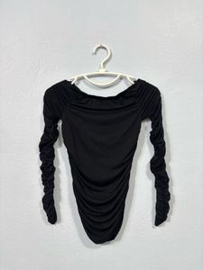 Chic Off-Shoulder Ruched Top from Mango