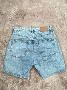 Light Wash Denim jorts